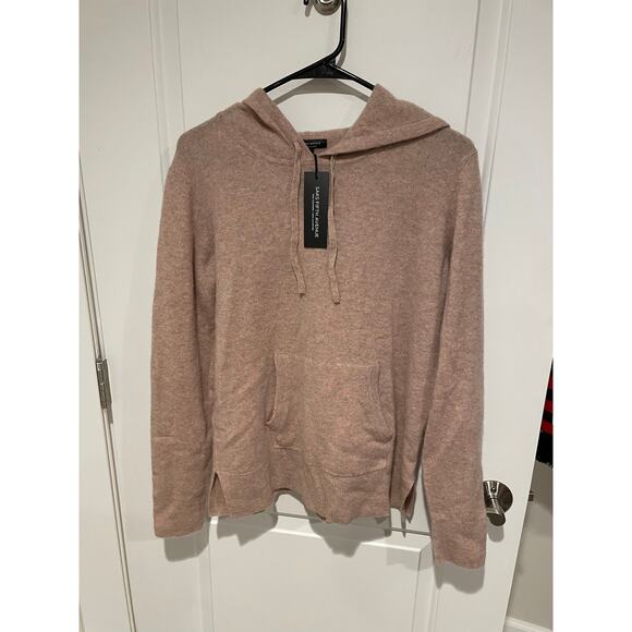 Saks Fifth Avenue Cashmere sweater with hood size medium unicorn nwt - Picture 3 of 9